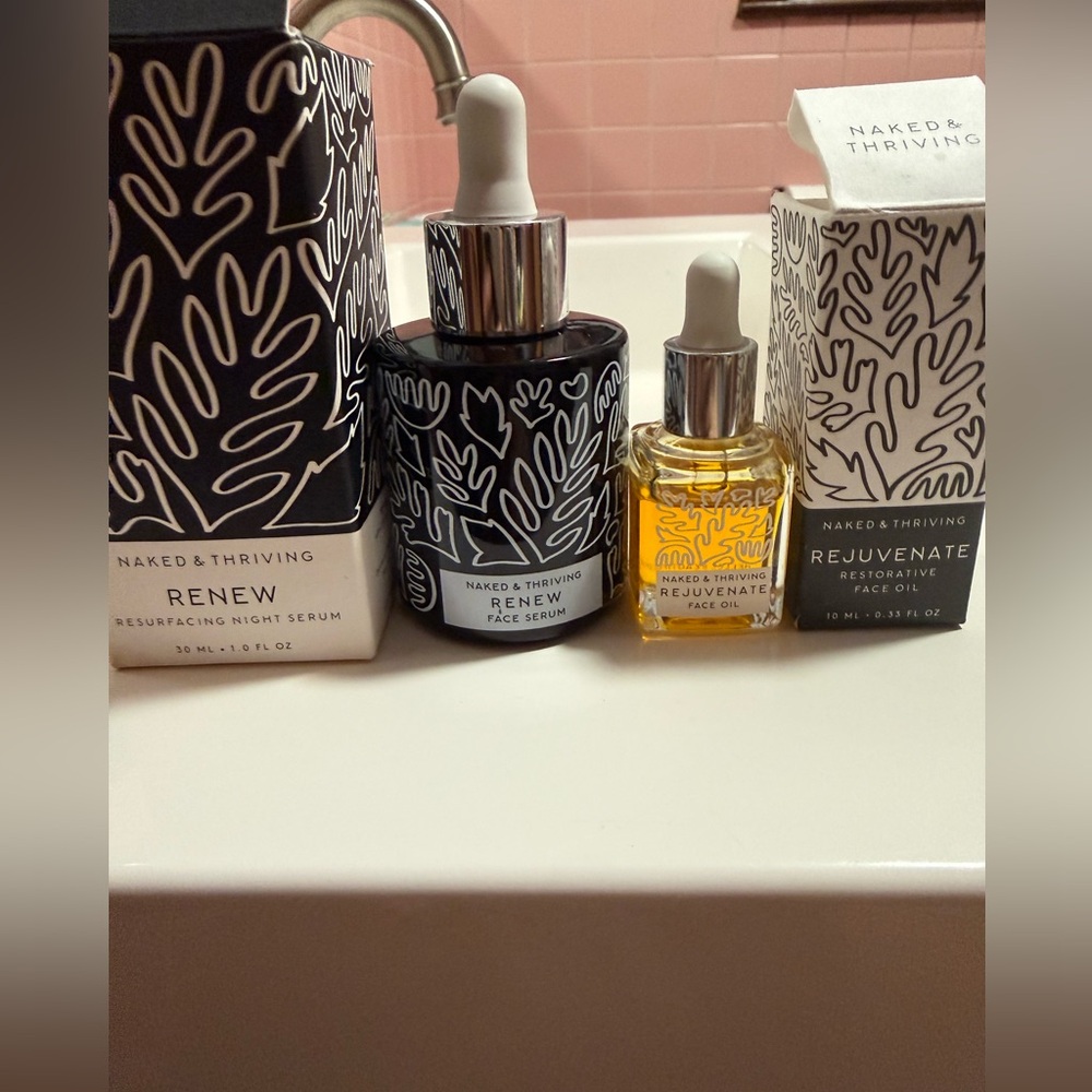 Renew and Rejuvenate Serum Set - Black and Gold.
